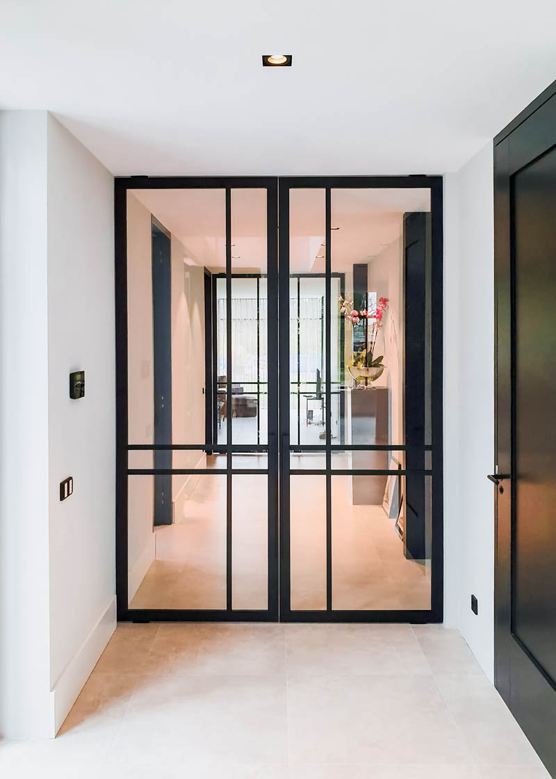 Waakzaam schaamte vijand Steellook Elegant Doors met slanke en brede profielen | Glassdesign